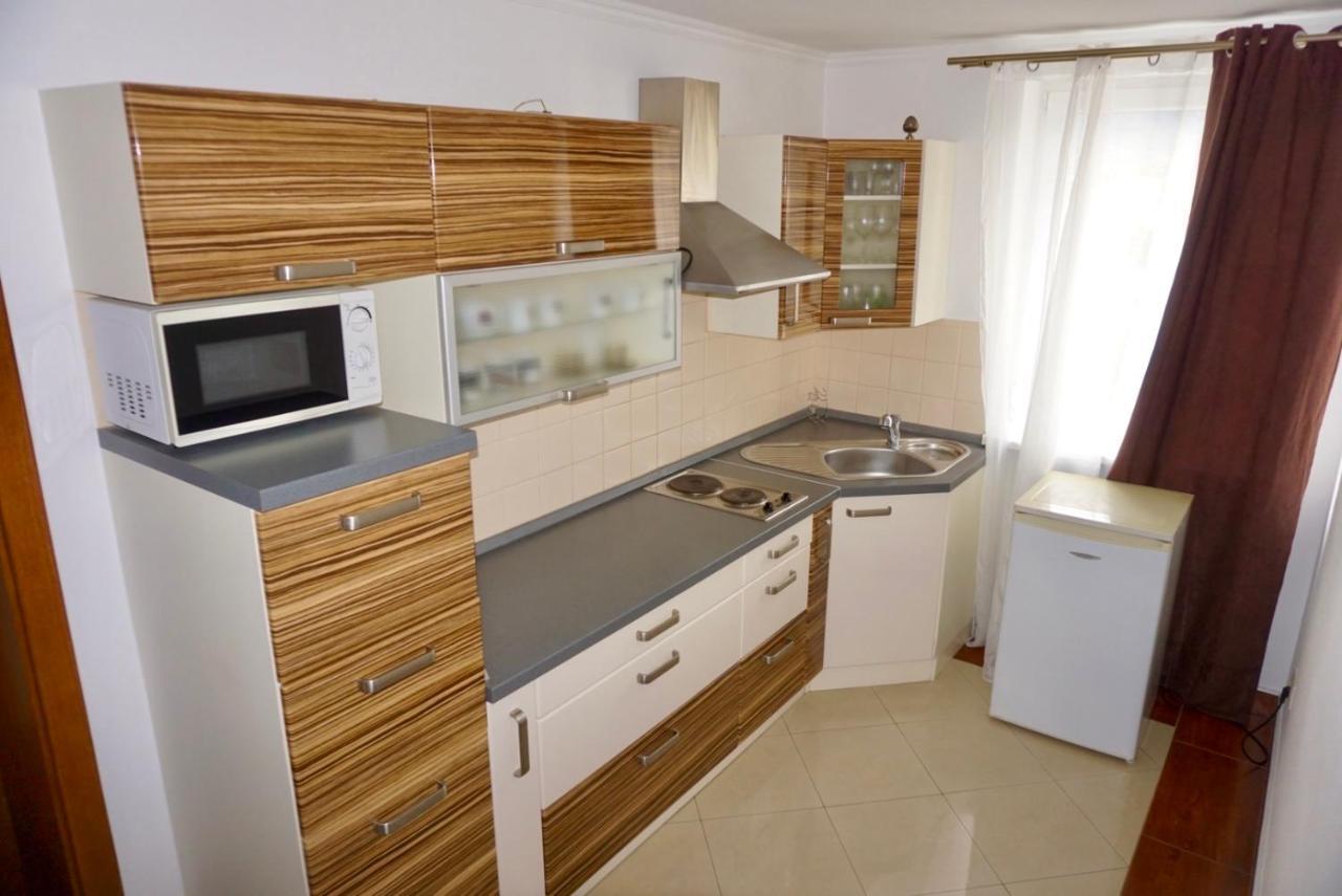 Penzion Vegas Παρτίζανσκε Εξωτερικό φωτογραφία